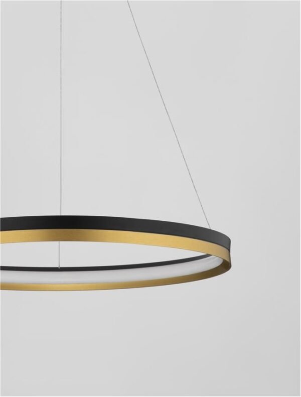 lustra led