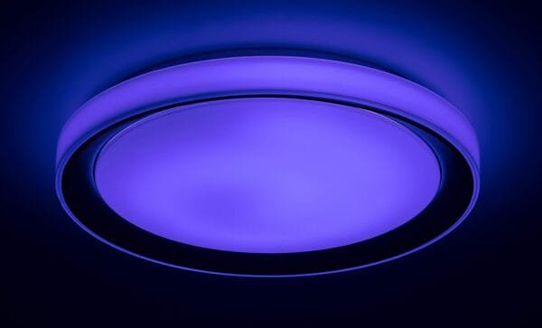 plafoniera rgb cu telecomandă