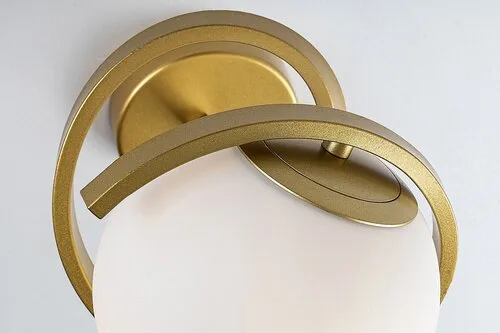 plafoniera glob auriu