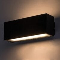 https://brilium.ro/wp-content/uploads/2025/04/Lampa-LED-exterior-10W-Rabalux-Mataro-Negru-IP54-4000k-2-.jpg