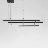 Lustră LED neagră cu lumina sus-jos PACE Nova Luce 83W 3000K dimabilă Lustră LED neagră cu lumina sus-jos PACE Nova Luce 83W 3000K dimabilă