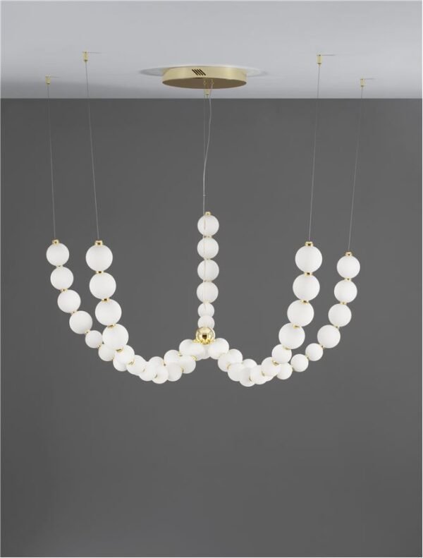 Lustră cu globuri PERLA Nova Luce LED 130W 3000K IP20 dimabilă telecomanda inclusă Lustră cu globuri PERLA Nova Luce LED 130W 3000K IP20 dimabilă telecomanda inclusă